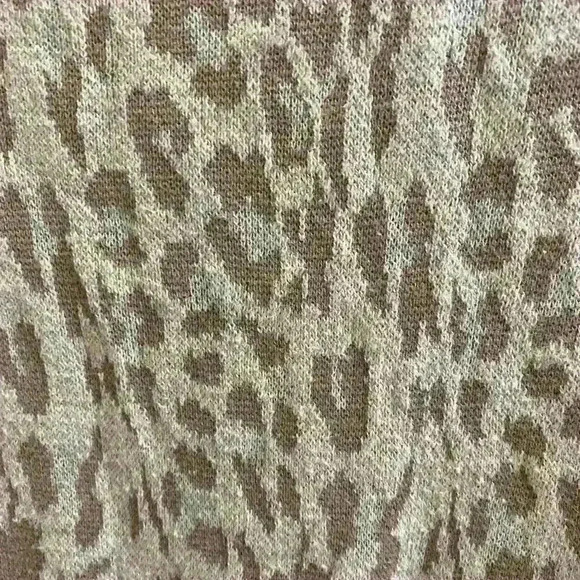 Express Leopard Animal Print Scoop Neck Quarter Sleeve Sweater Dress Size M - Picture 6 of 6